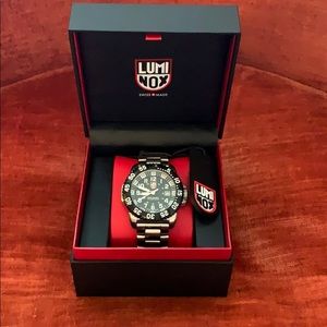 LumiNox 3150 200m Water Resistant Diving Watch